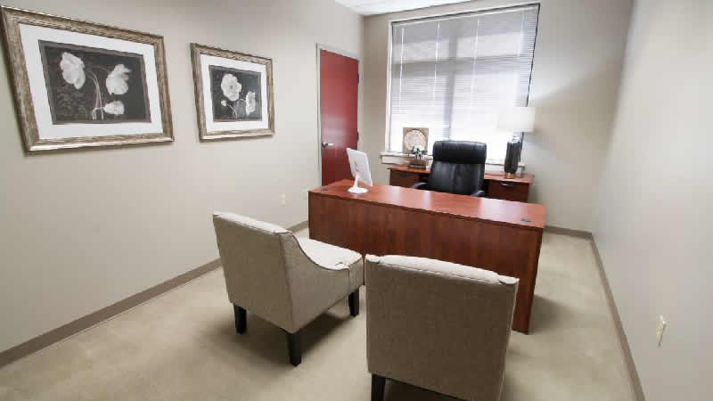 office-lease_Chesapeake-Business-Centre